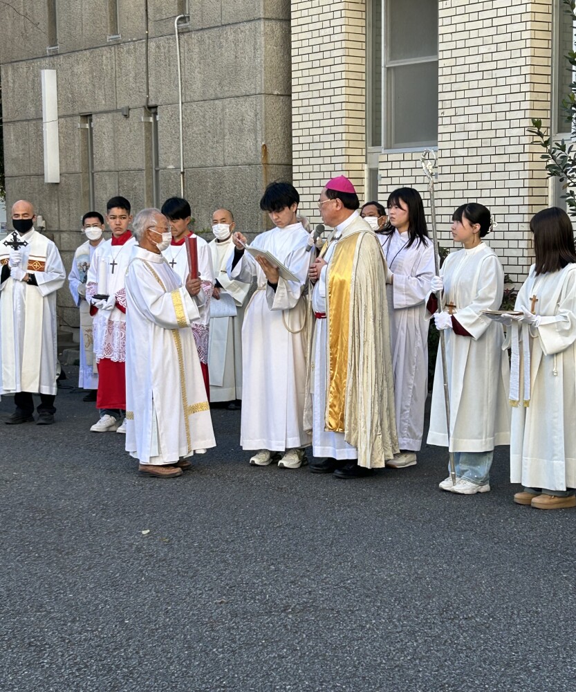 開幕ミサ前　司教の招きの祈り